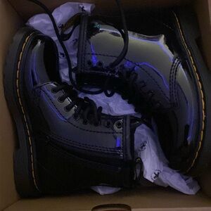Brand new size 8c Doc Martens